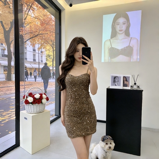 纯欲辣妹闪闪亮片吊带晚礼服连衣裙修身收腰包臀短裙直播年会宴会