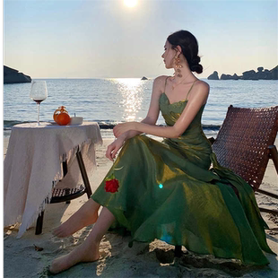 法式轻奢吊带连衣裙宴会荷叶边礼服裙2025修身气质人鱼姬蛋糕裙女