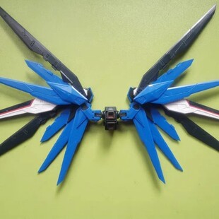 万代 RG05 自由高达 翅膀全新 1/144 拼装模型 武器配件  补件