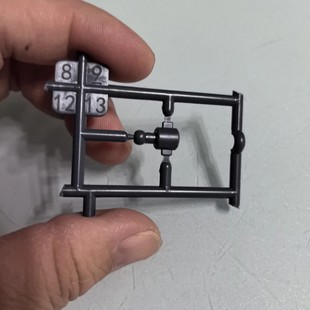 摩动核 拼装模型 敖丙 青龙 F1 13 一个 补零件 模型补件