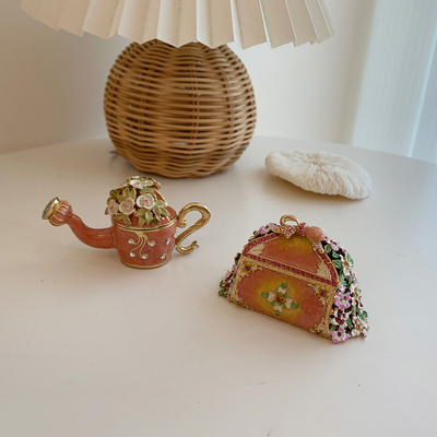 精美特色珐琅彩绘首饰盒结婚戒指项链耳钉珠宝收纳盒高档首饰盒