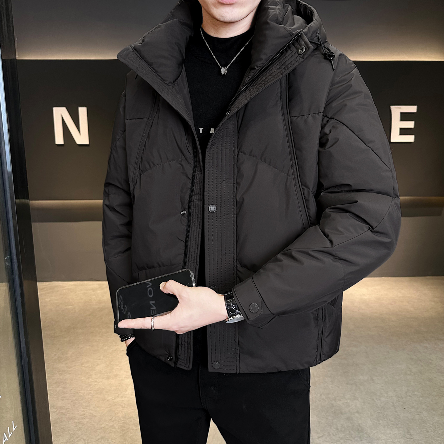 冬季店主风新款连帽标羽绒服男短款保暖羽绒外套Y172-P210，男装羽绒服，电商A239