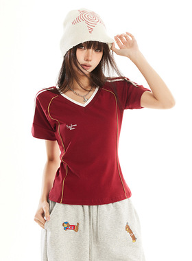 YECHUAN#美式黑色v领正肩短袖t恤夏季高级感运动修身短款辣妹上衣