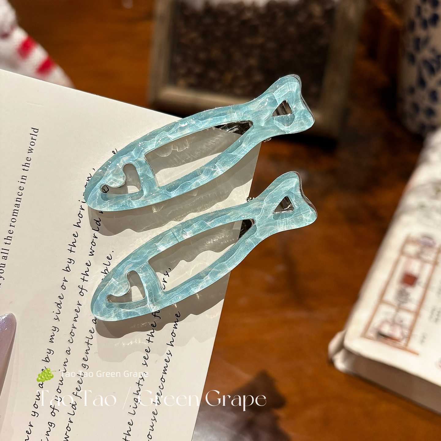 可爱冰透蓝色小鱼发夹女2026新款边夹侧边前额刘海碎发夹韩系头饰