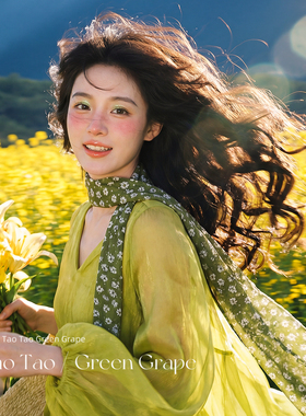 绿色碎花长条丝巾系脖女2026新款春季高级感超好看薄款飘带围脖