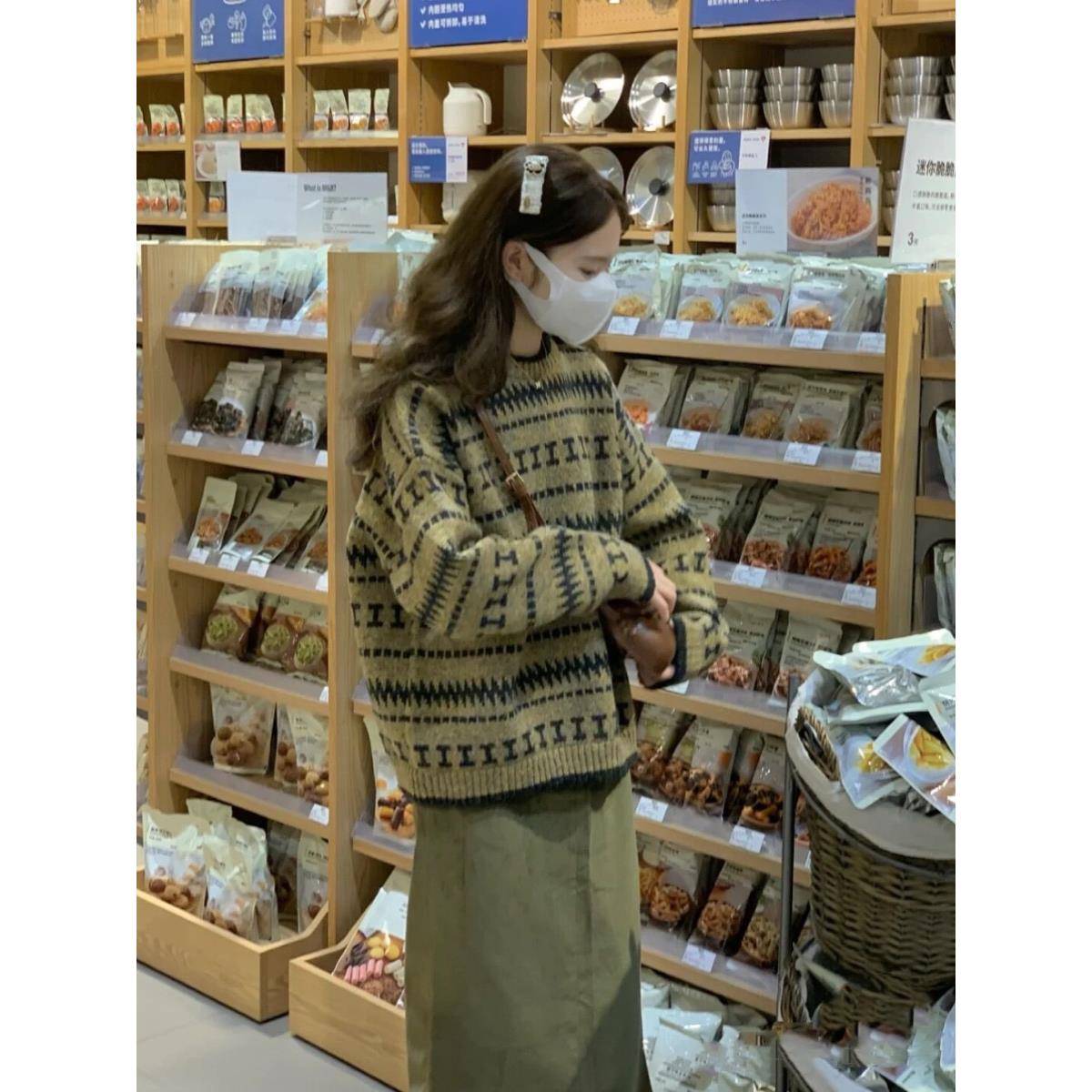 设计感！慵懒风宽松毛衣女2025新款女装韩系加厚小众外穿针织上衣