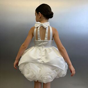 女童法式挂脖晚礼服白色立体花朵蓬蓬裙千金风公主裙生日礼服走秀