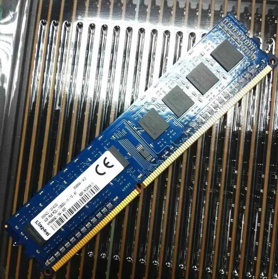 DDR3L4G8G三代内存条1.35V低电压
