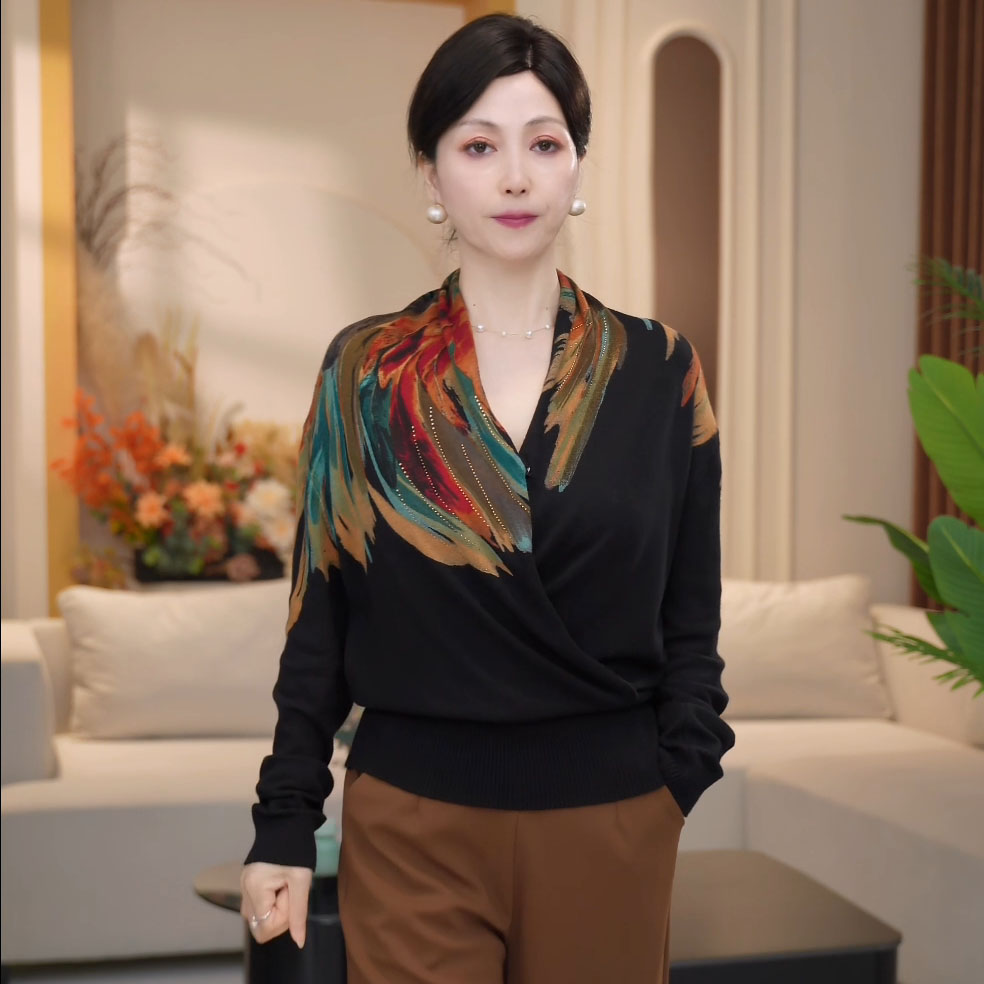 显瘦加厚毛衣高档针织上衣