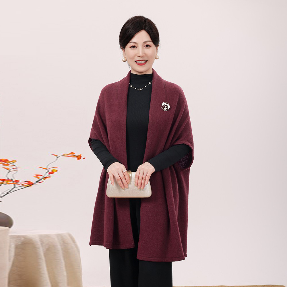 江南中老年时尚亲肤显瘦披肩秋季纯色休闲风百搭套装