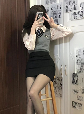 黑色包臀裙紧身性感半身裙女秋季学院风高腰a字短裙灰色辣妹裙子