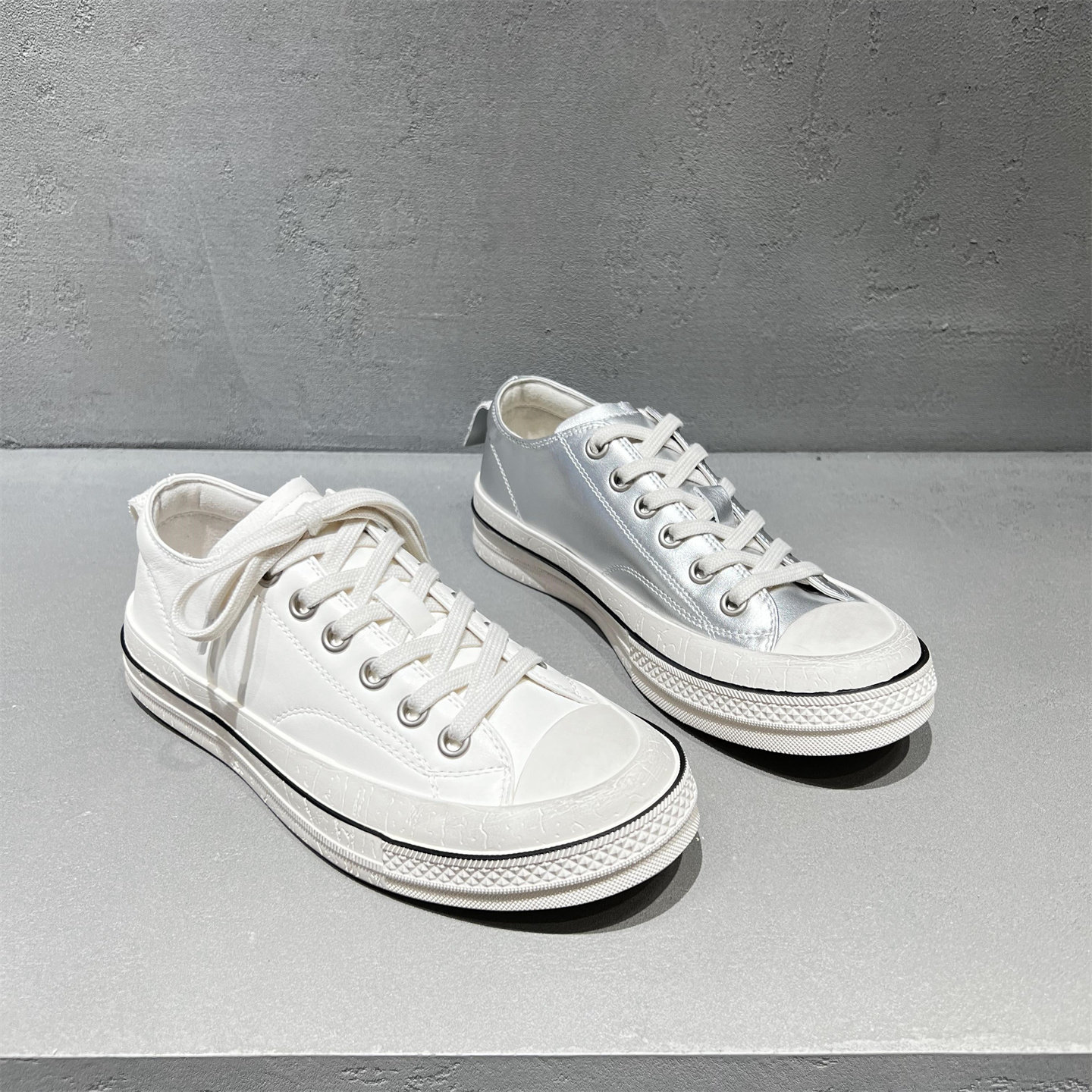 欧洲站女鞋2026春新款真皮系带平底滑板鞋时尚百搭做旧韩版休闲鞋,女鞋,休闲板鞋,淘宝优惠券,粉丝福利购,淘宝优惠卷