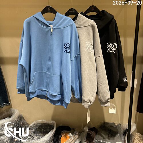 欧洲站连帽可爱笑脸刺绣卫衣外套