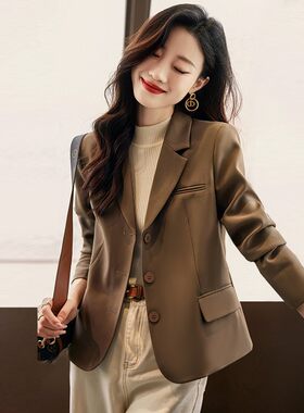 咖色西装外套女春季2024新款爆款小个子高级感休闲短款小西服春秋