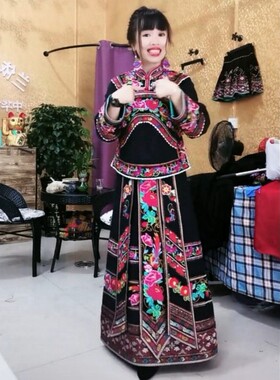 兰依坊布依族少数民族服饰绣花衣民族风飘带裙结婚女装定制整套