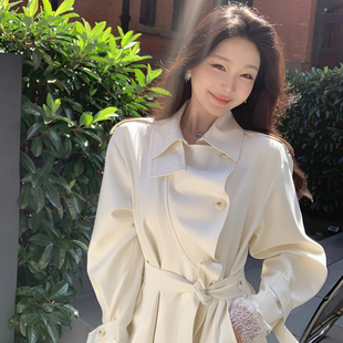 ByYou 秋冬胸前堆堆垂感白色风衣外套女长款正肩收腰气质休闲大衣
