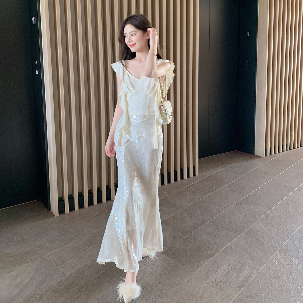 ByYou 夏季新款高级感重工亮片白色鱼尾半身裙长款高腰显瘦包臀裙,女装/女士精品,半身裙,淘宝优惠券,粉丝福利购,淘宝优惠卷