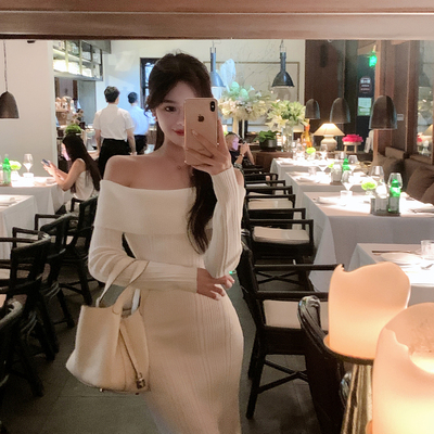 ByYou 秋冬新款一字肩白色针织连衣裙长款修身毛衣裙包臀鱼尾裙子