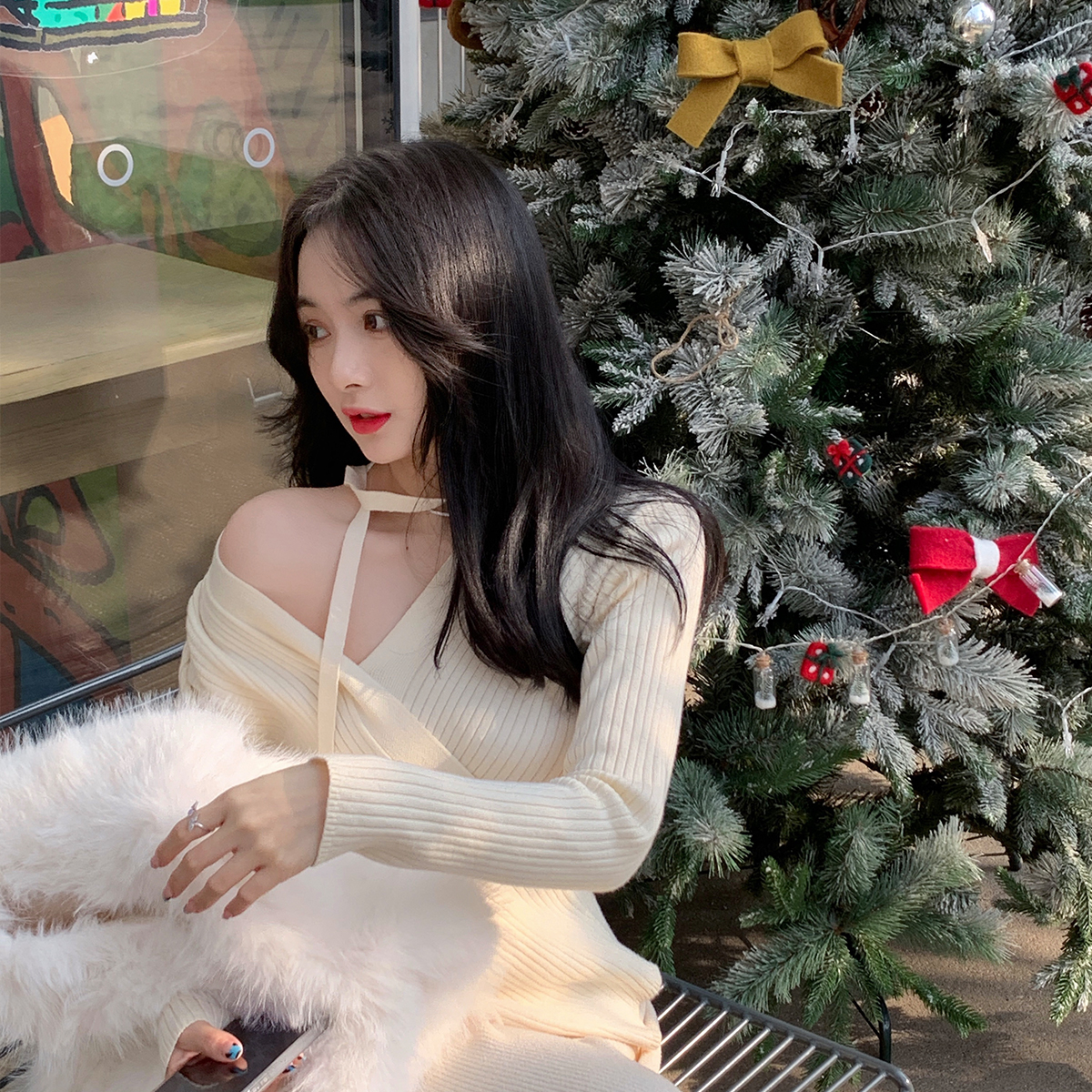 ByYou 秋冬季V领兔绒针织衫女新款修身显瘦设计感小众毛衣打底衫