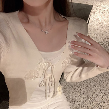 ByYou 春夏新款冰丝白色防晒针织开衫女短款设计感喇叭袖坎肩上衣