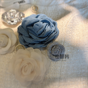 达人区区欧阳同款牛仔蓝胸花香香学院轻奢叠戴山茶花胸针裙子别针