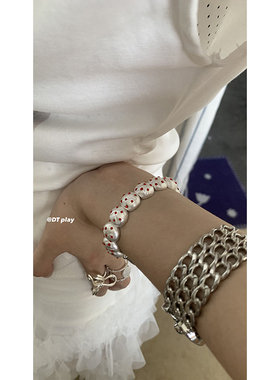 DT play  红黑色波点时髦表带适用applewatch11S7S8S9S10iwatch