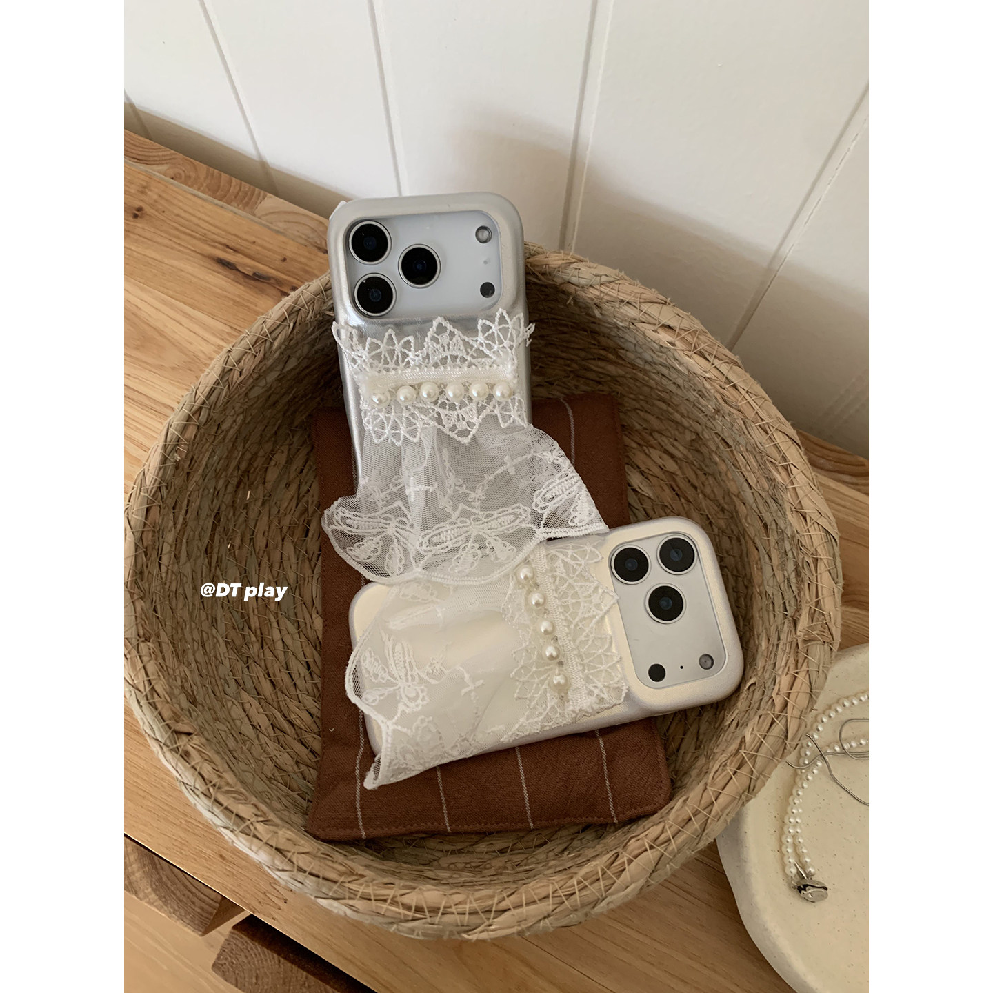 DT play 「WEDDING」白色婚纱浪漫婚礼韩国ins博主小众设计适用iphone17promax/16/15苹果14/13手机壳保护套