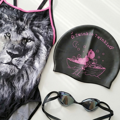 BreezeDew原创新款硅胶长发大头泳帽月亮船 甜酷风加大男女通用