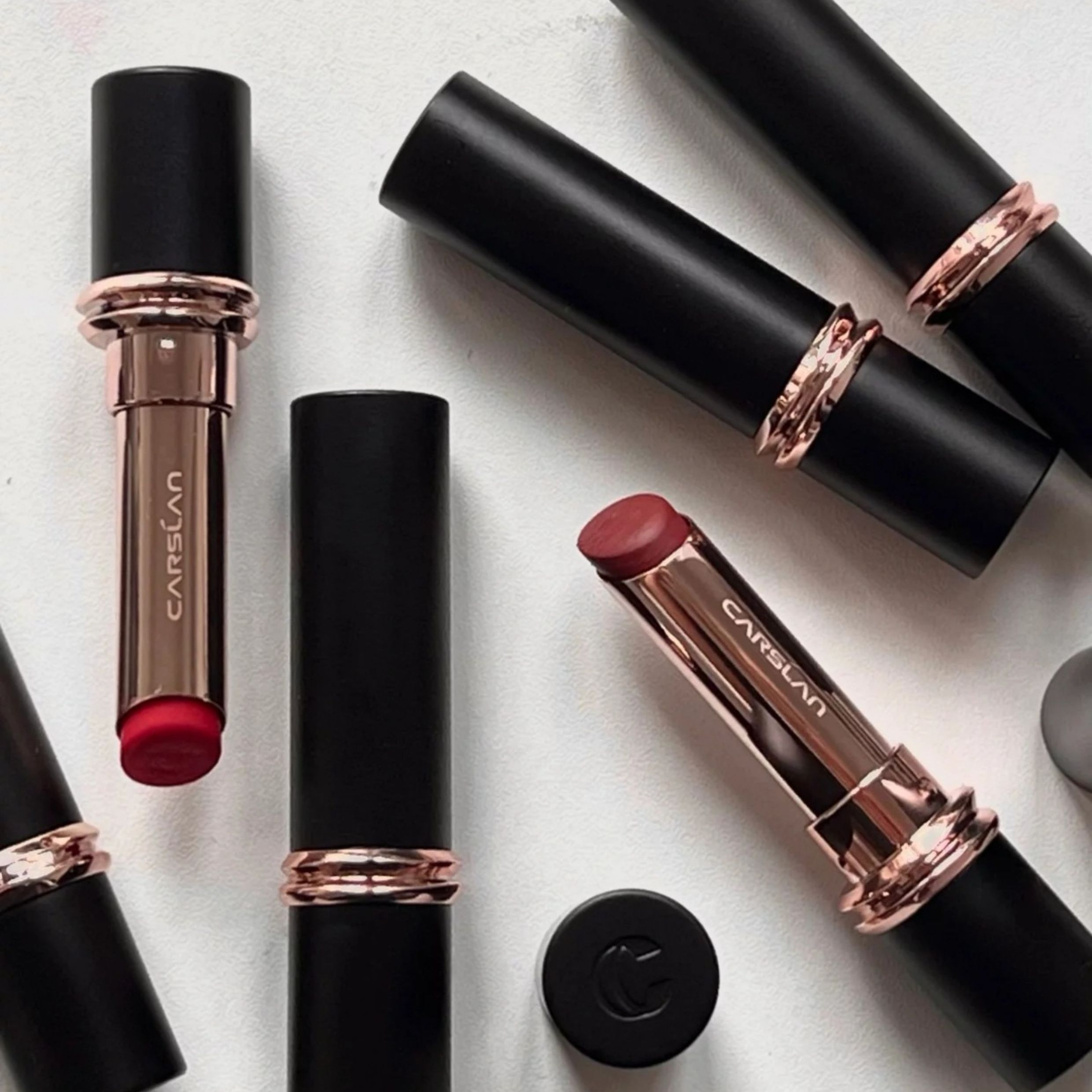 卡姿兰口红雾吻唇膏唇釉秋冬新素颜低饱和裸色系礼物M05奶油萝卜