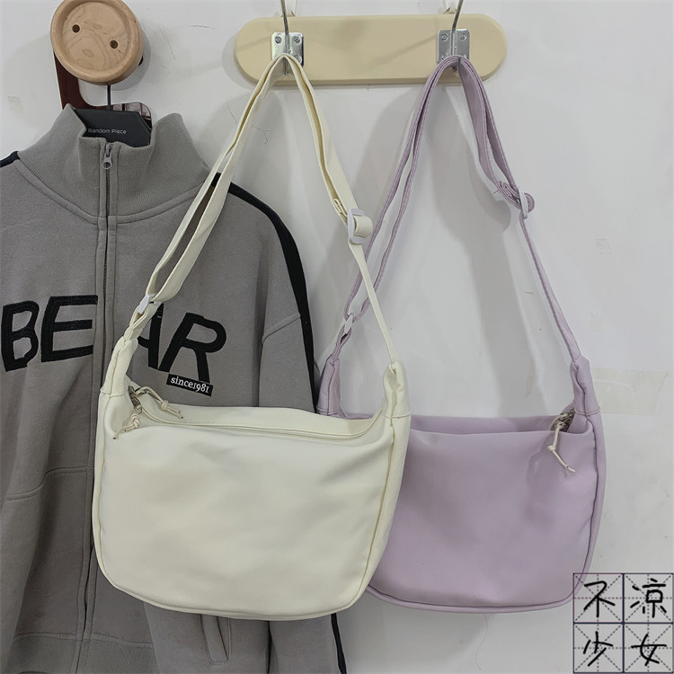 韩版ins风纯色简约饺子包复古单肩帆布包日系原宿学生百搭斜挎包