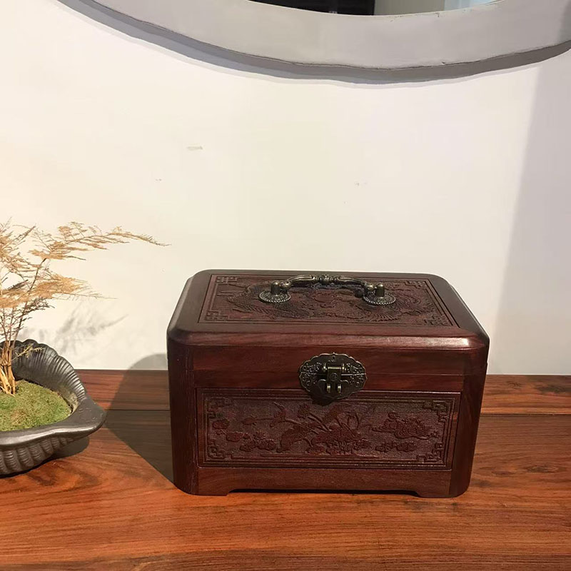 小叶紫檀龙凤呈祥首饰盒精致收纳盒红木复古婚嫁饰品珠宝盒送礼