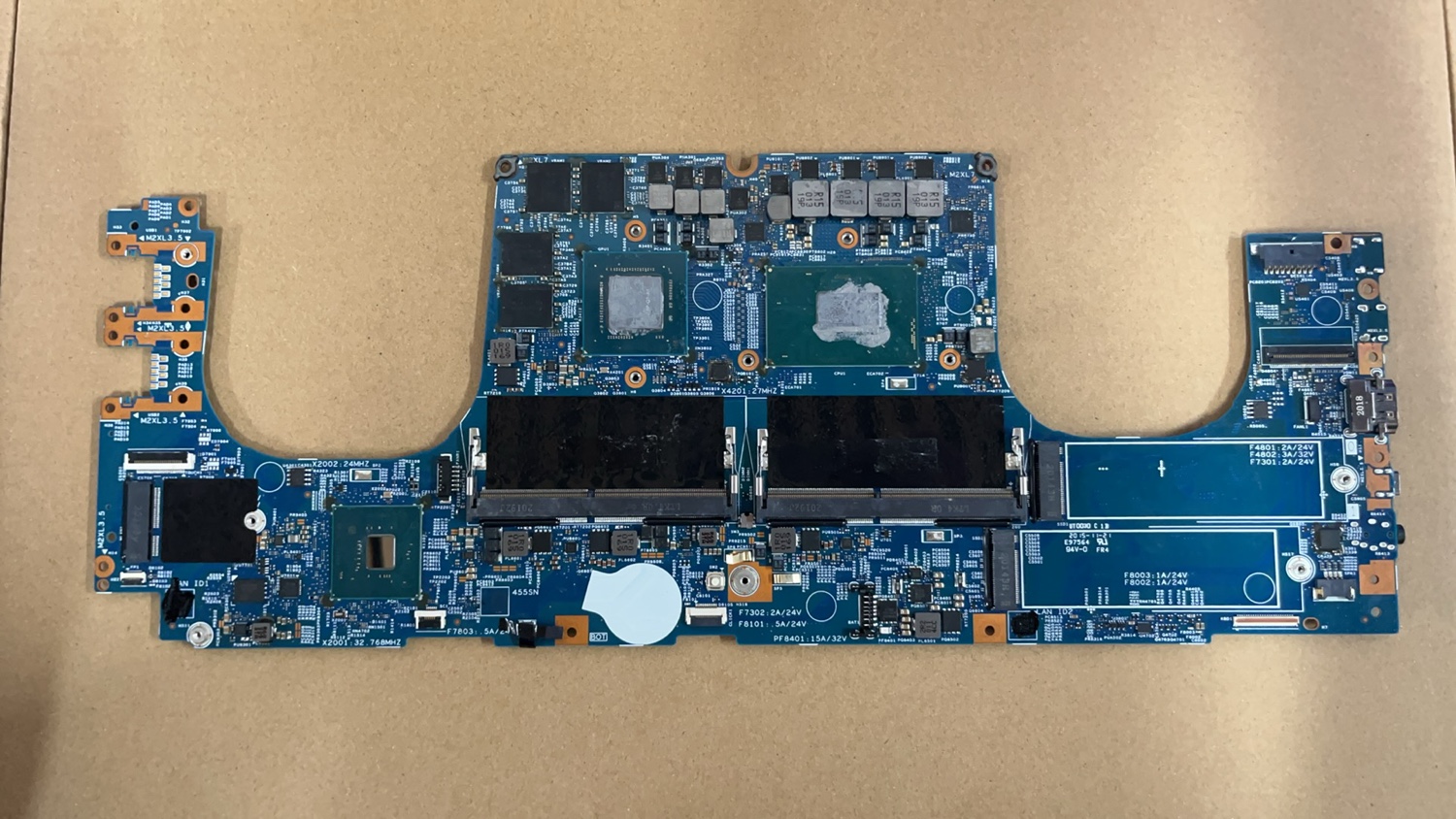 联想Thinkpad X1隐士Extreme P1 gen2 i7-9750u T1000 4g主板