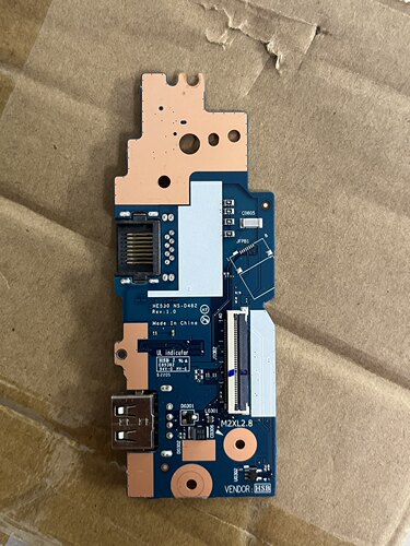 联想ThinkPad e15 gen3 usb小板 板号：HE 530 NS-D482