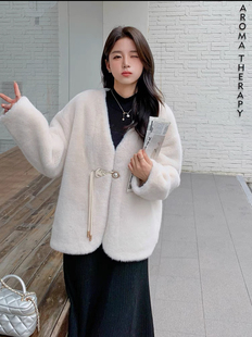 国风珍珠盘扣皮毛一体外套女秋冬小个子环保水貂毛皮草毛毛短大衣