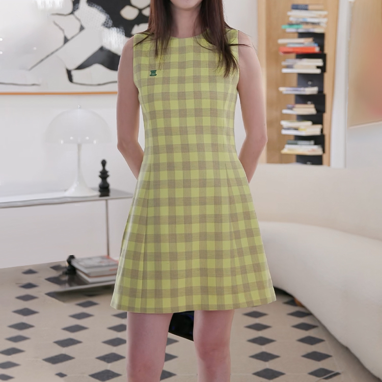 圆领修身格纹连衣裙两色