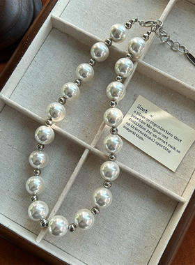 小众个性复古珍珠锁骨链大颗珍珠高级感轻奢氛围感百搭串珠项链女