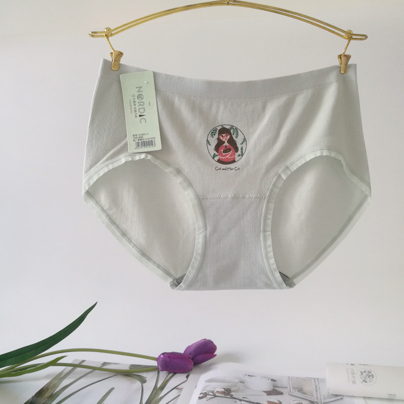 莫代尔无缝卡通螺纹内裤买3送1