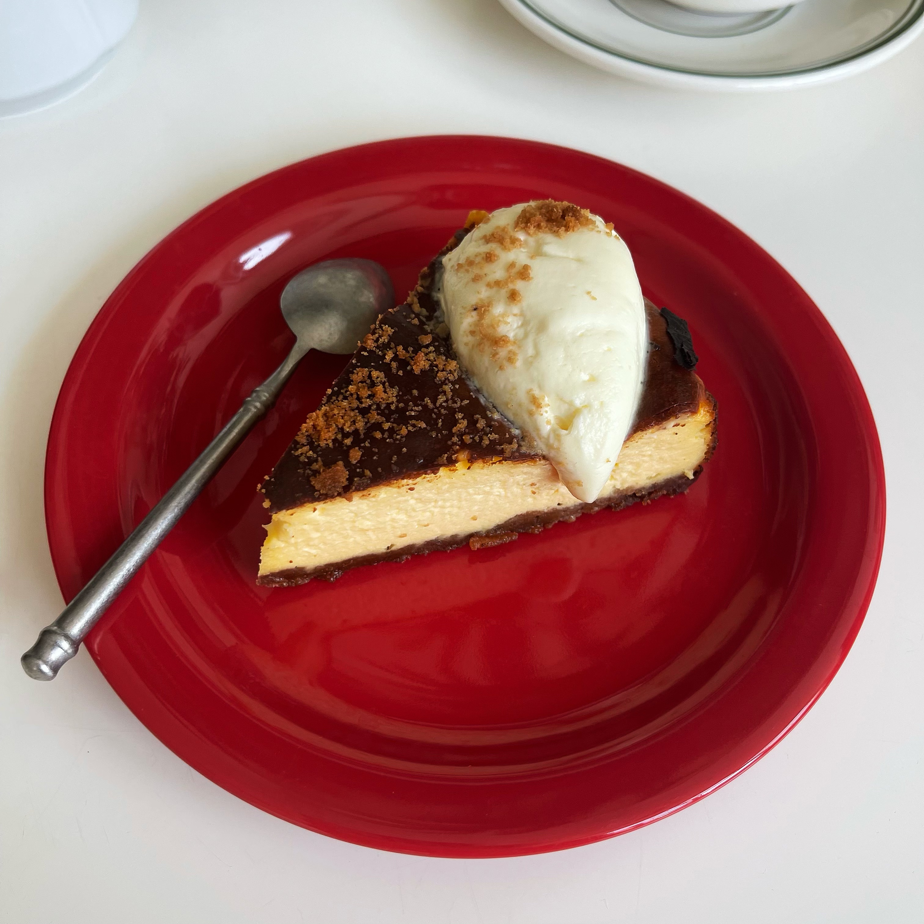 Tuxton红色系列家用陶瓷釉下彩平底餐盘 早餐盘甜品水果沙拉盘