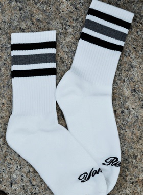 Yonder Realm 24AW  基础白色条纹中筒袜毛巾底提花