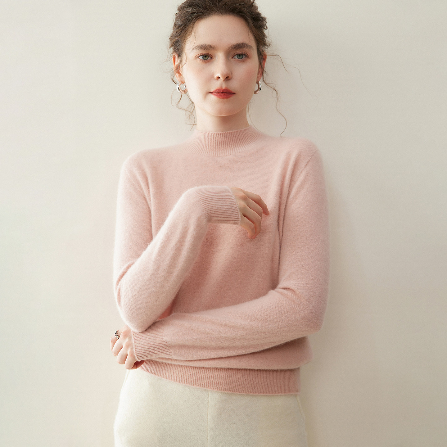 极简风100%纯山羊绒衫女秋冬圆领一线成衣无缝针织衫软糯打底衫,女装/女士精品,羊绒衫,淘宝优惠券,粉丝福利购,淘宝优惠卷