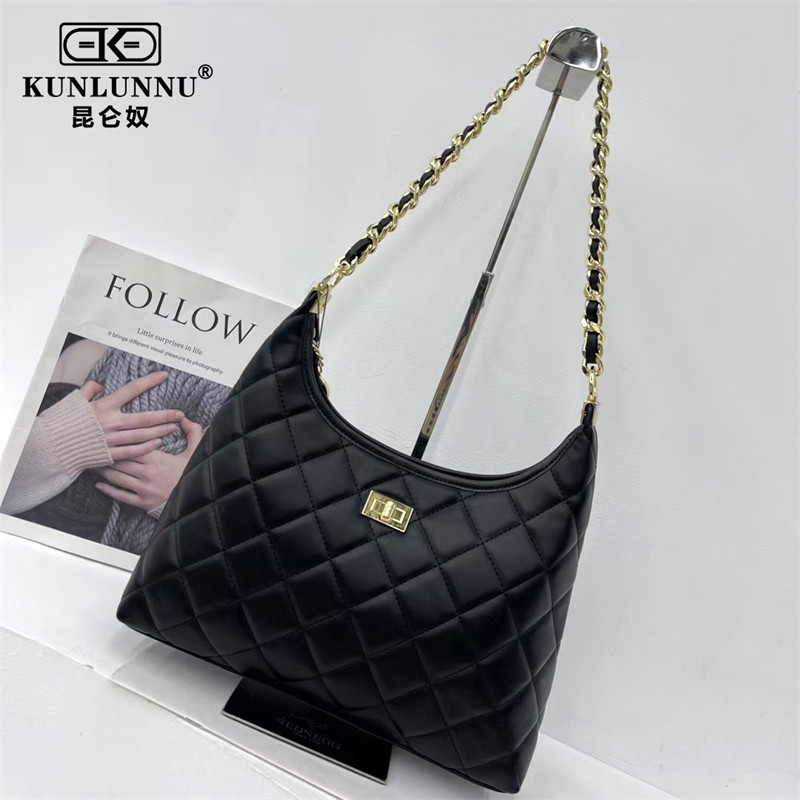 昆仑奴专柜正品水桶包时尚菱格真皮腋下包单肩斜挎包2025新款潮包