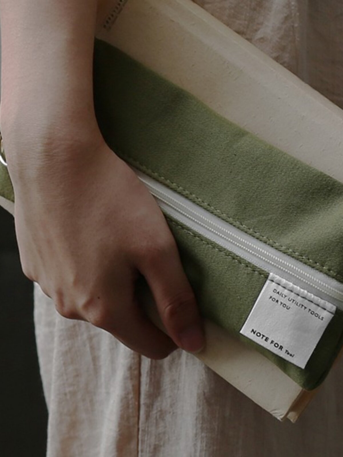 대용량 단색면 단순 학생 여성 남성 필통 기본 인터넷 연예인 필통 복고풍 문학 예술