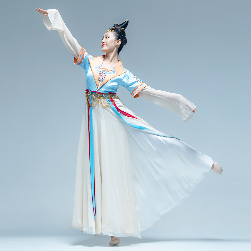 汉唐古典舞蹈演出服宴乐表演服艺考大裙摆飘逸中国风舞台演出服装