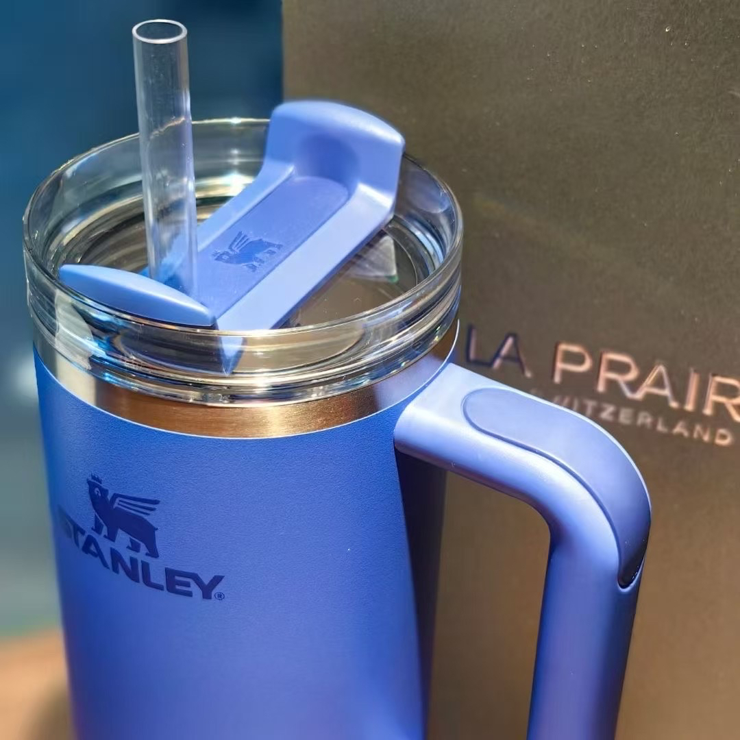 莱珀妮联名STANLEY斯坦利巨无霸保温杯不锈钢吸管水杯车载杯887ml