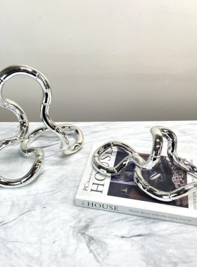 中古复刻环抽象曲线造型设计款装饰艺术摆件 样板房书房软装饰品