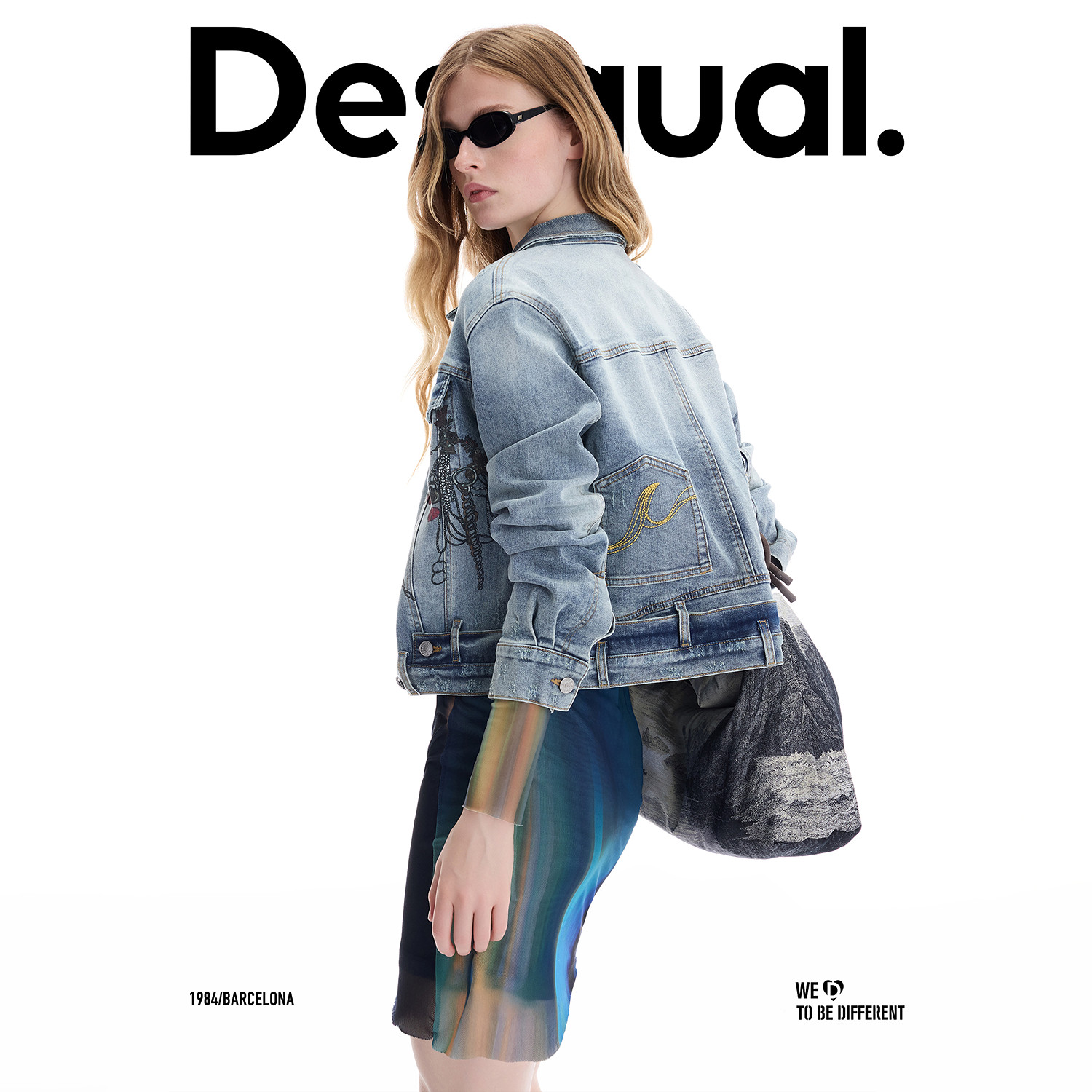 Desigual新品直筒手绘链条印花浅蓝色牛仔夹克女士外套
