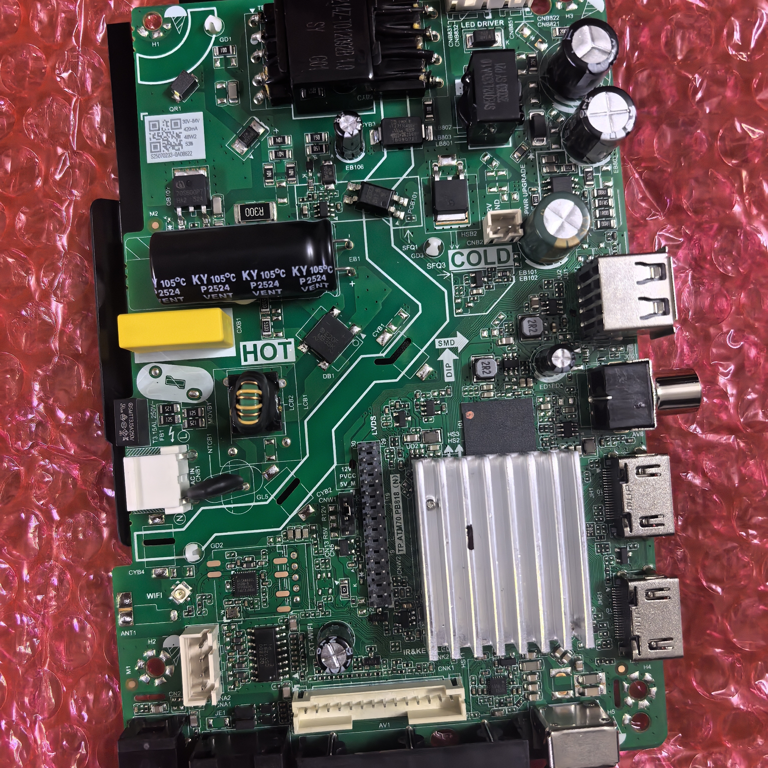 全新TP.ATM70.PB818(N)网络液晶电视主板 512M+8G内存 背光一体板