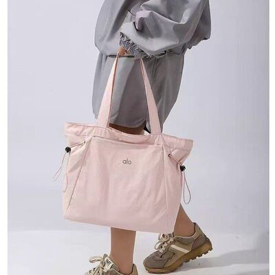 alo跨境新款轻便速干防水托特包户外休闲手提包瑜伽大容量单肩包