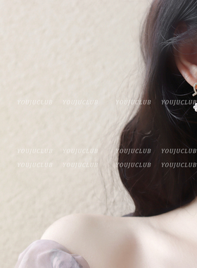 邮橘-一颗白杏 高级感闪钻打结百搭复古白色珍珠耳环蚊香盘耳夹女