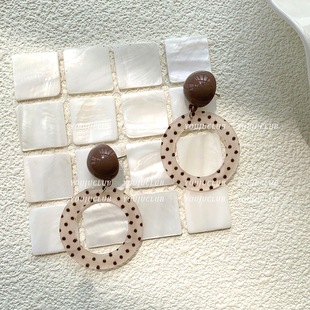 邮橘-里约画报 秋冬复古日韩红棕色波点港风气质圆形时髦耳环耳夹